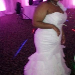 MARI LEE By Madeline Gardiner